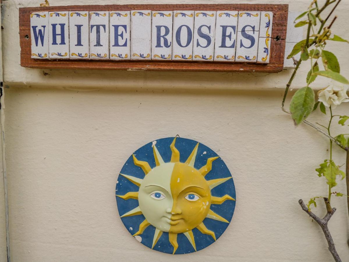Villa White Roses à Ross-on-Wye Extérieur photo